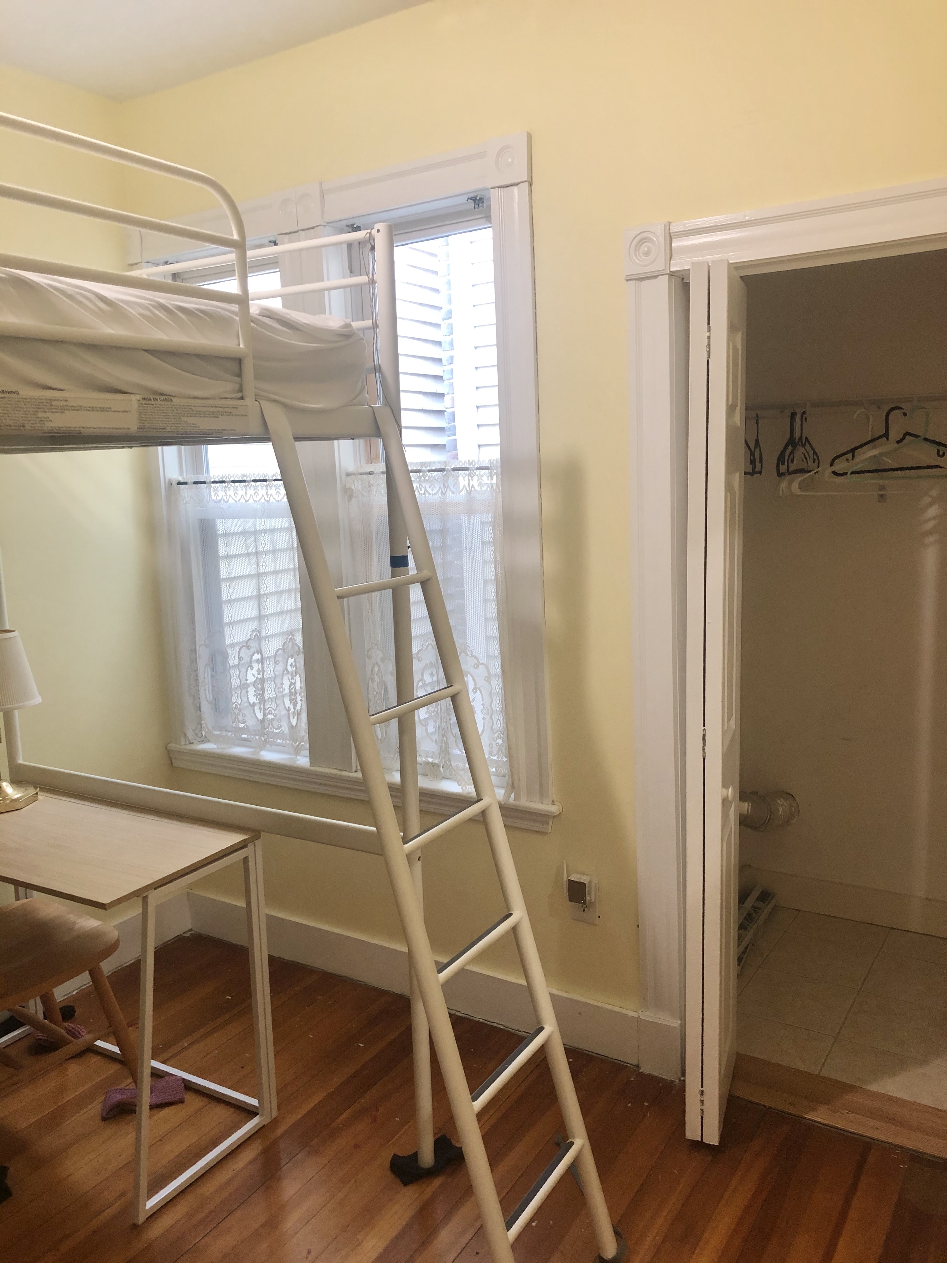 3 bed, 2 bath apartment for rent at 37 Fairmont Unit 1, Cambridgeport — photo 6 of 10