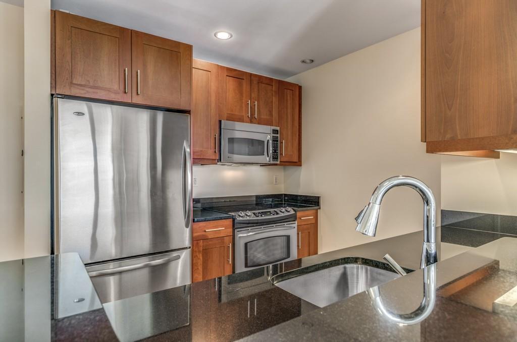 1 bed, 1 bath apartment for rent at 100 Station Lndg Unit 604, Medford — photo 21 of 24