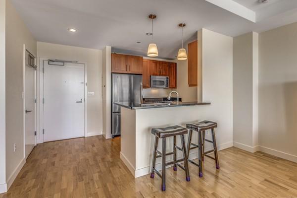 1 bed, 1 bath apartment for rent at 100 Station Lndg Unit 604, Medford — photo 20 of 24