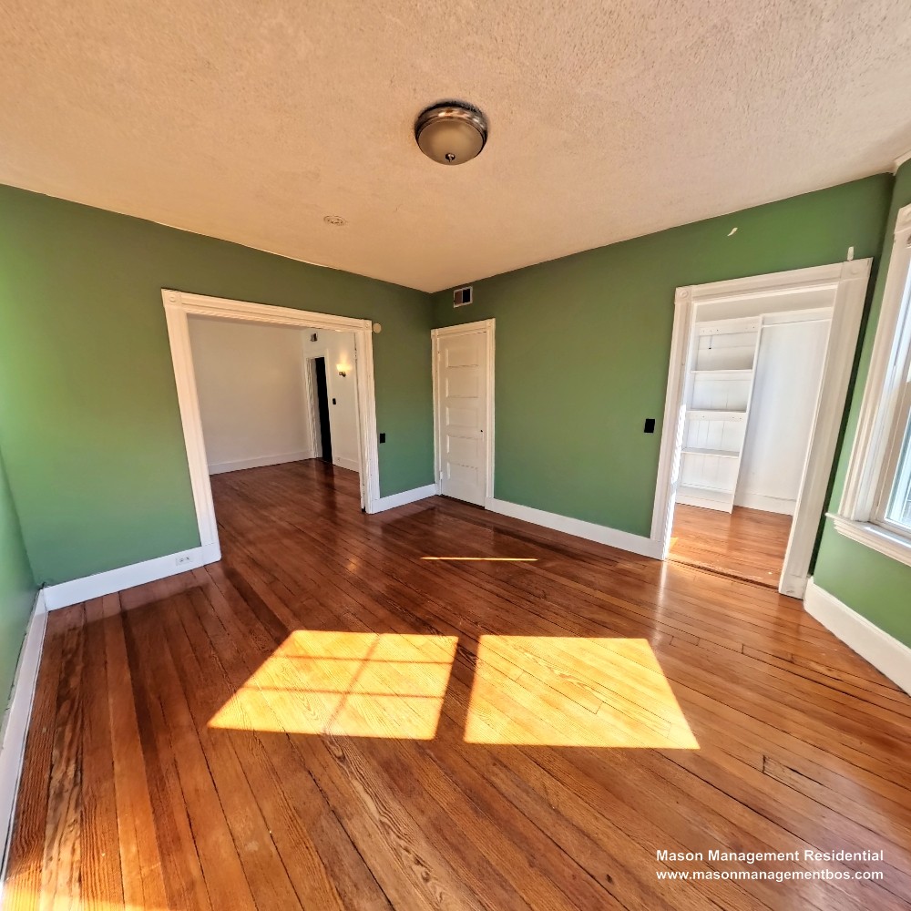 Photos of apartment on Francis St.,Brookline MA 02446
