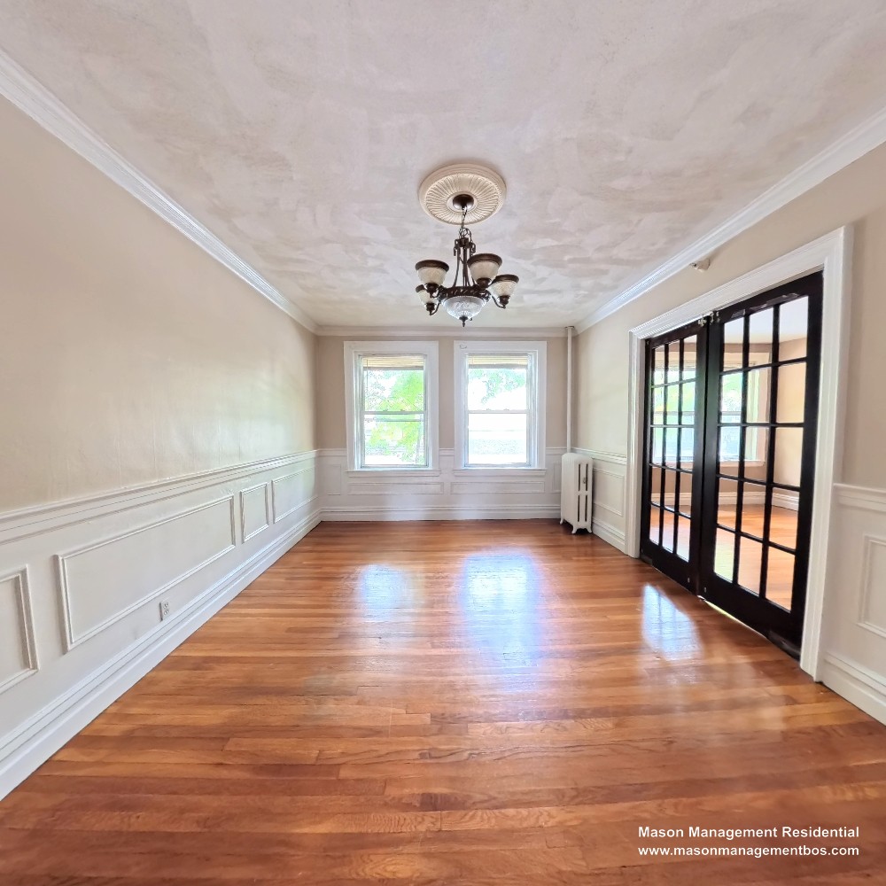 Photos of apartment on Saint Paul St.,Brookline MA 02446
