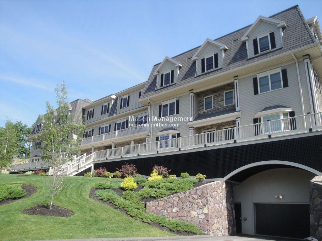 Photos of apartment on Winter St.,Waltham MA 02451