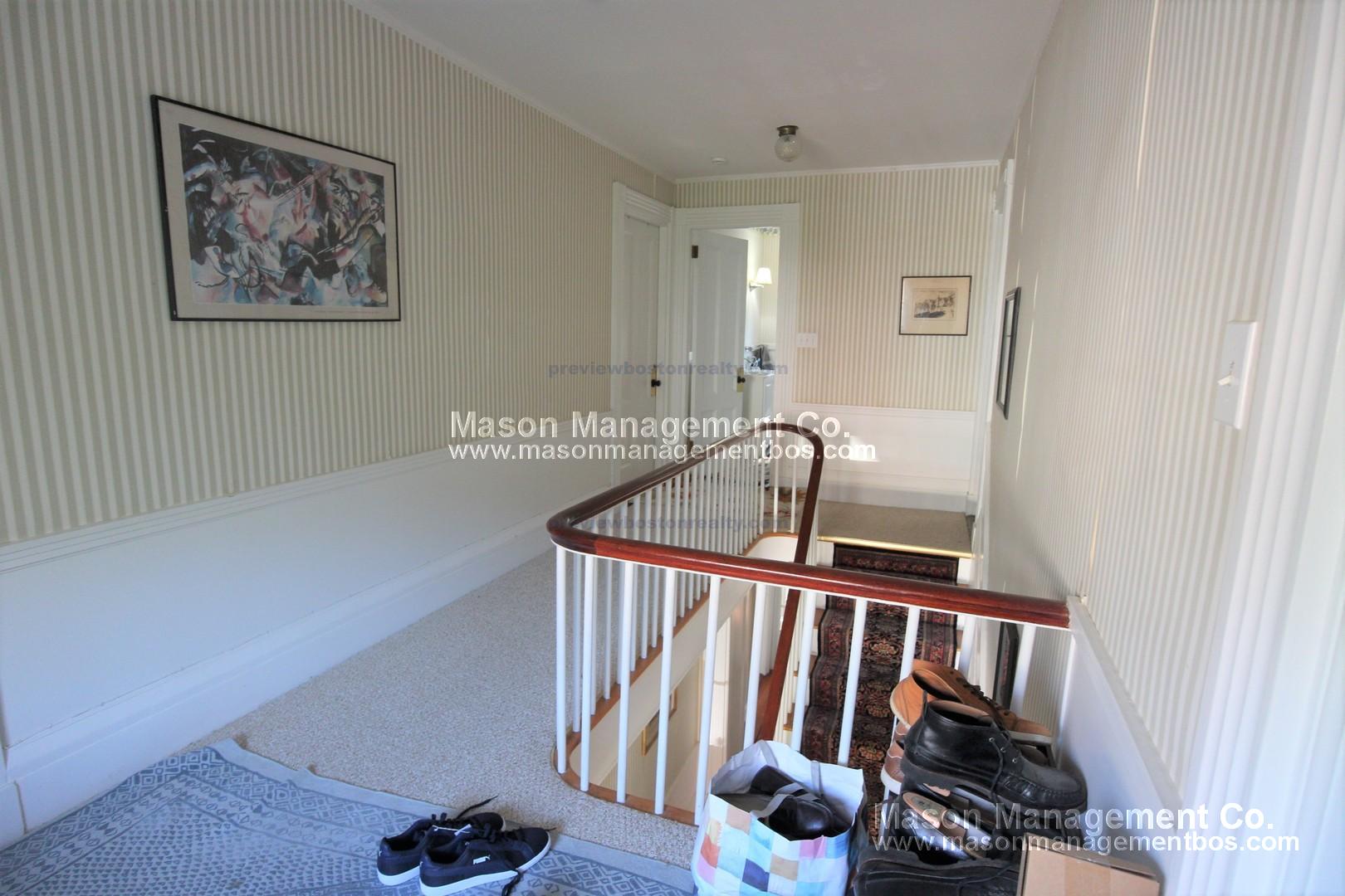Photos of apartment on Hawthorn St.,Cambridge MA 02138