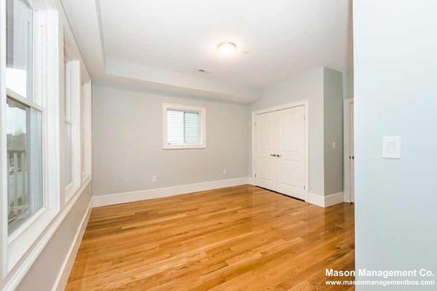 Photos of apartment on Washington St.,Boston MA 02131