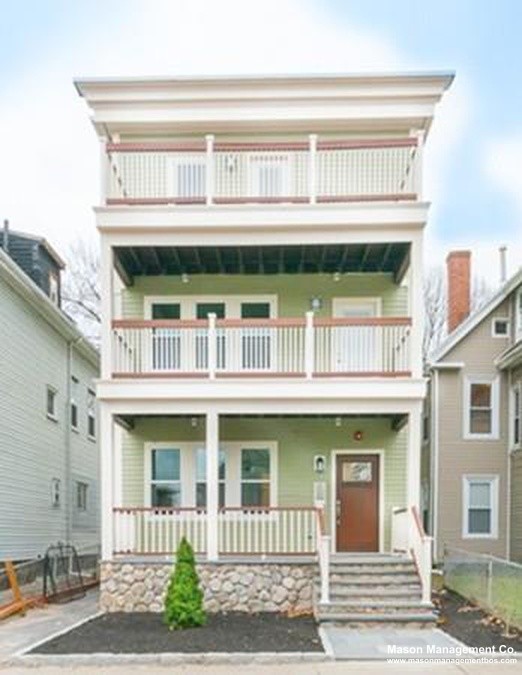 Photos of apartment on Washington St.,Boston MA 02131