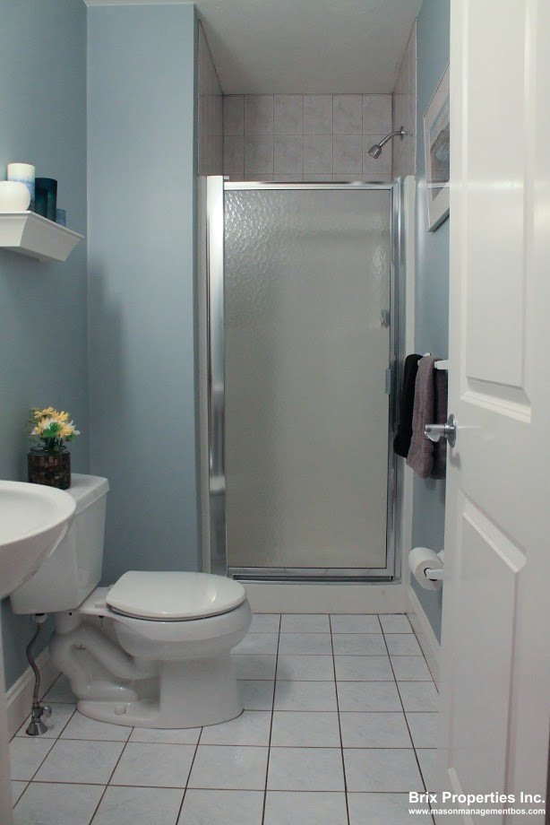 81 Overland Rd, Waltham