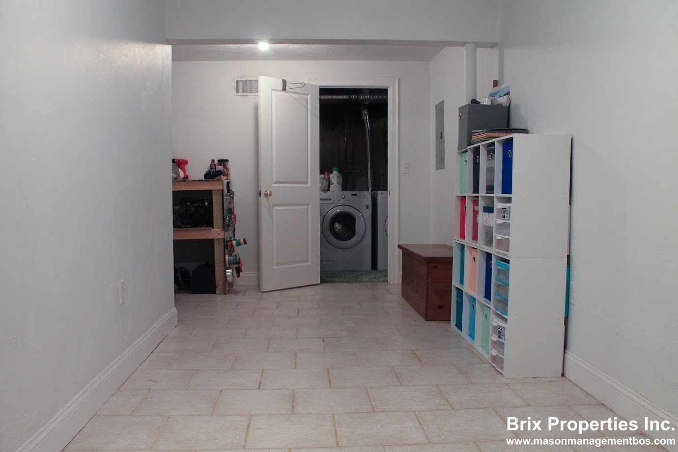 81 Overland Rd, Waltham