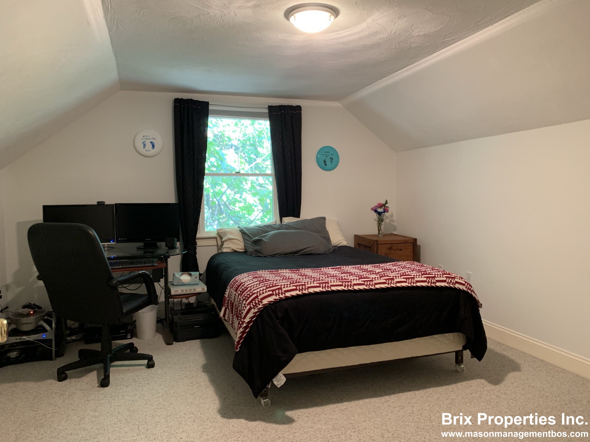 81 Overland Rd, Waltham