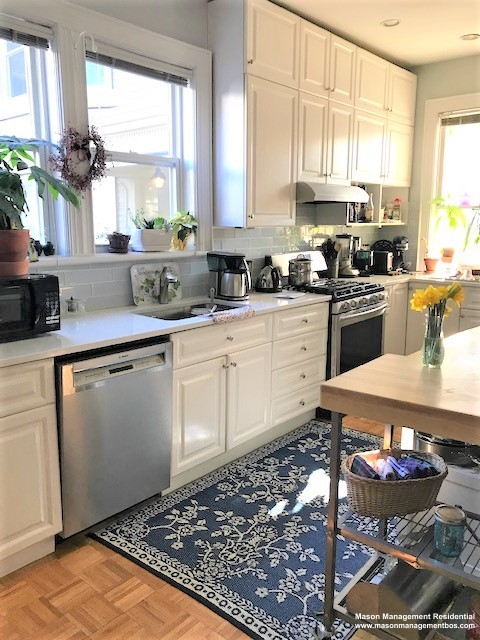 36 Davis Ave, Emerson Gardens