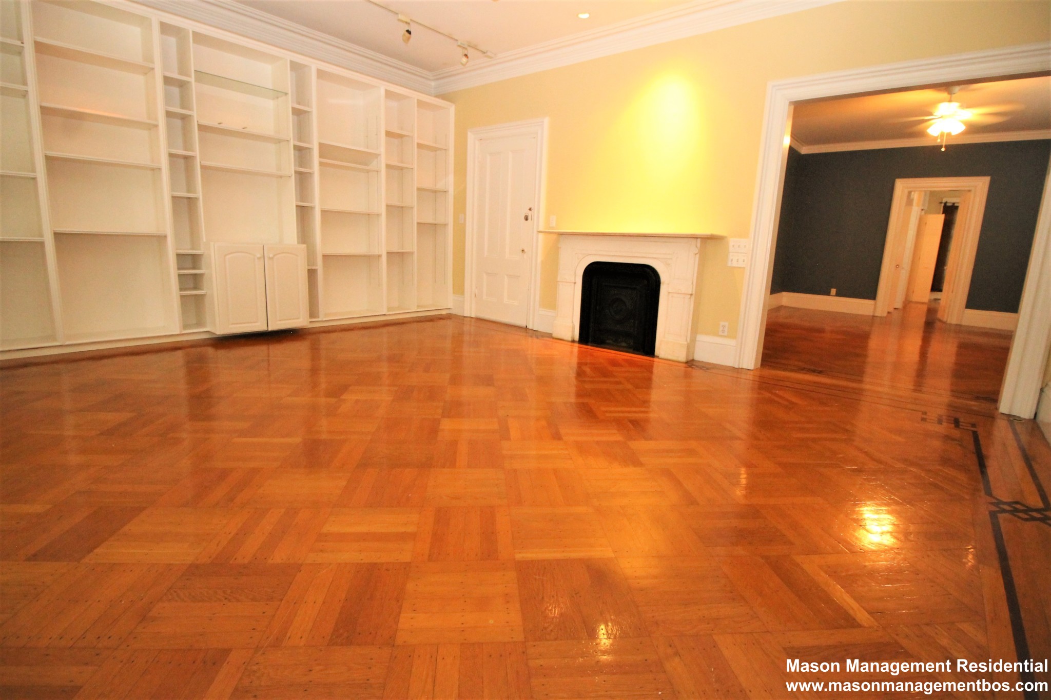 36 Davis Ave, Emerson Gardens