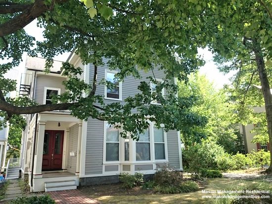 36 Davis Ave, Emerson Gardens