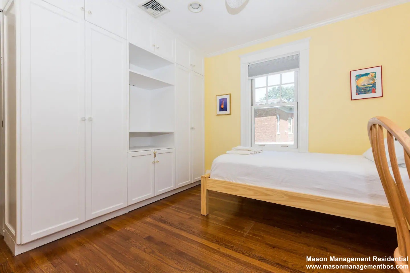 Photos of apartment on Linden Pl.,Brookline MA 02445