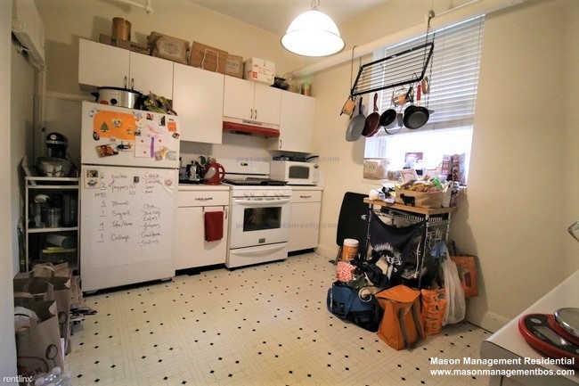 1666 Commonwealth Ave, Brighton