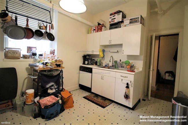 1666 Commonwealth Ave, Brighton