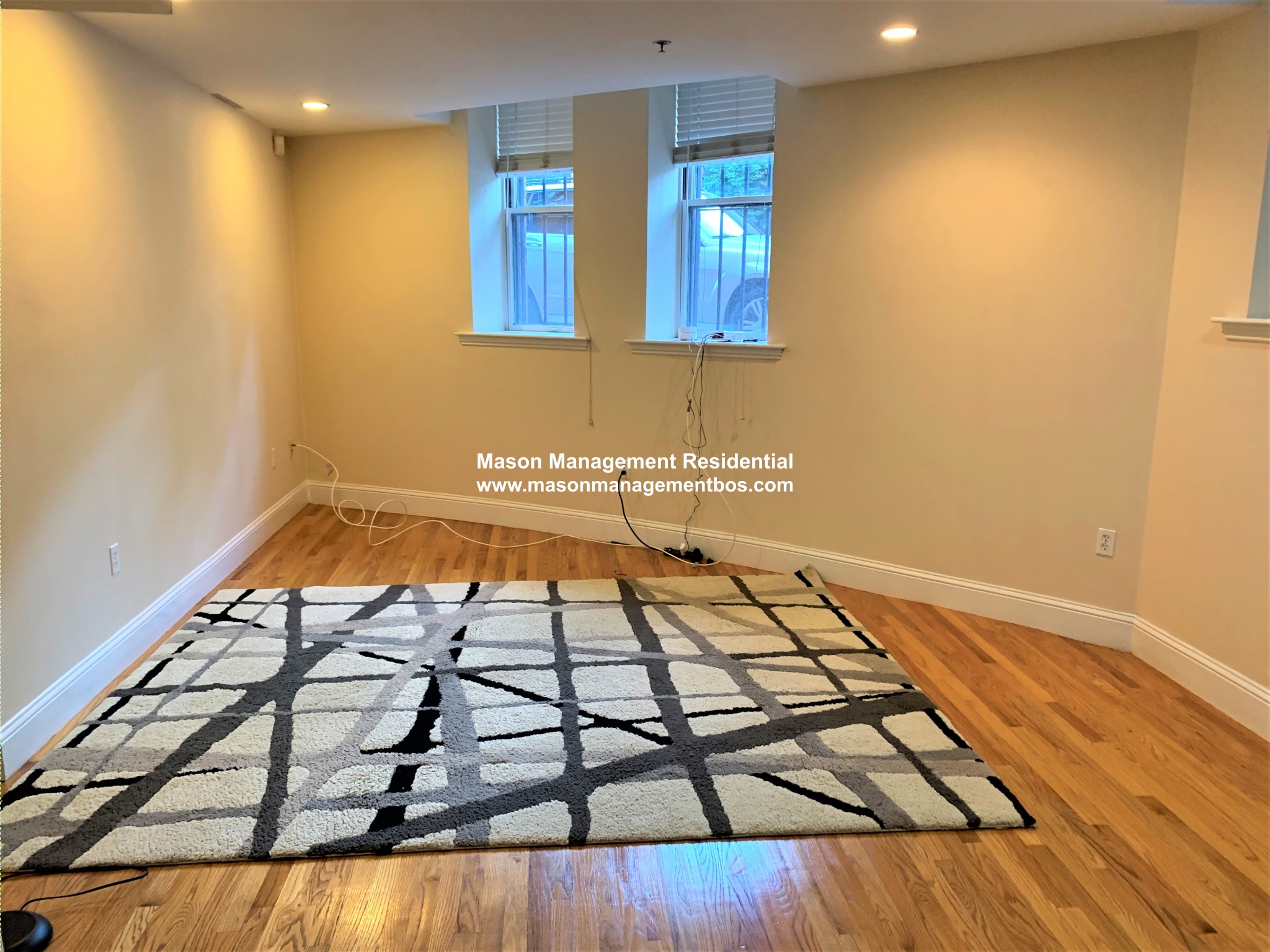 Photos of apartment on Washington St.,Boston MA 02118