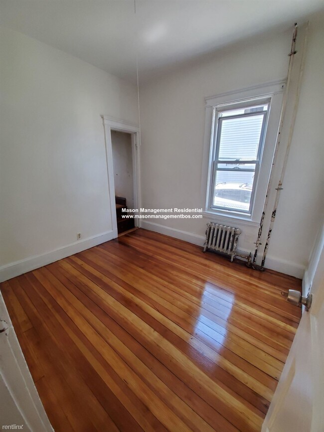 Photos of apartment on Arden St.,Boston MA 02134