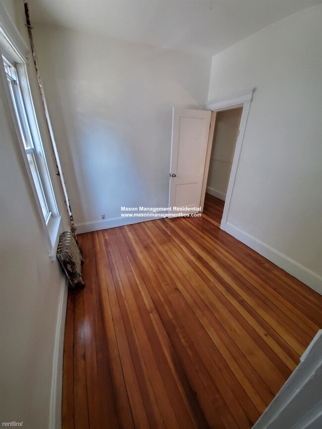 Photos of apartment on Arden St.,Boston MA 02134