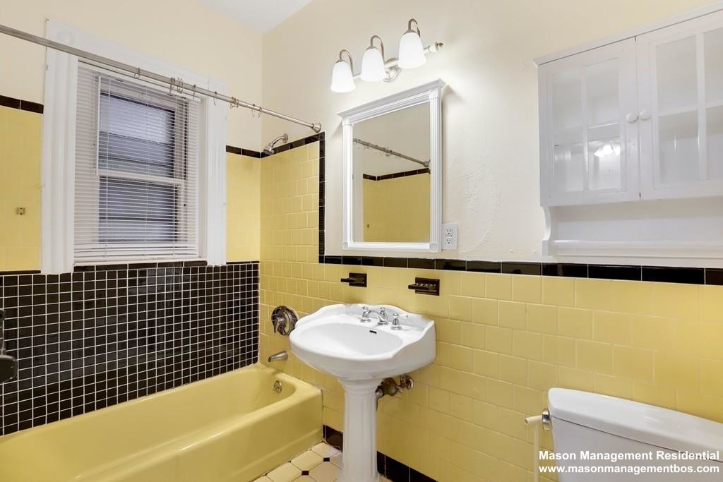 119 Park St, Coolidge Corner