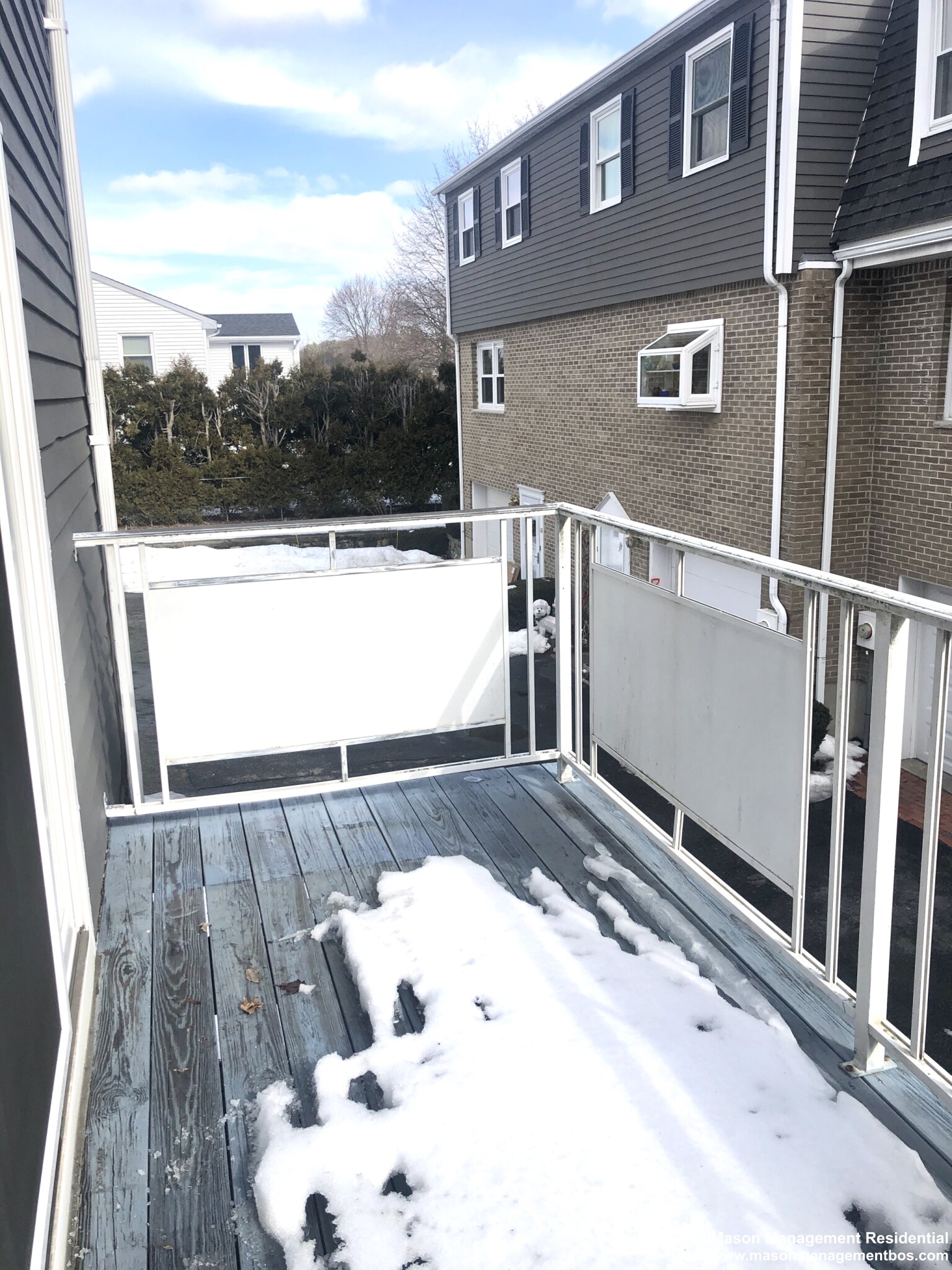 3 Circuit Ln, Watertown