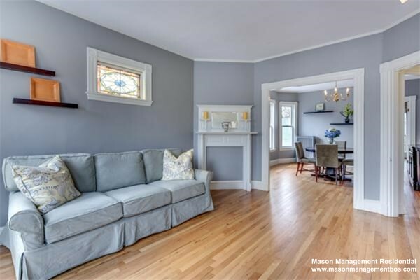 Photos of apartment on Sacramento Pl.,Cambridge MA 02138