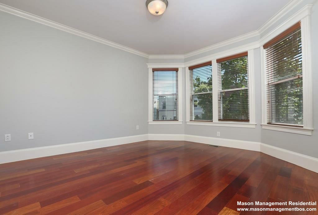 2 bed, 1 bath apartment for rent at 464 East 6th St Unit 1, South Boston — photo 2 of 7