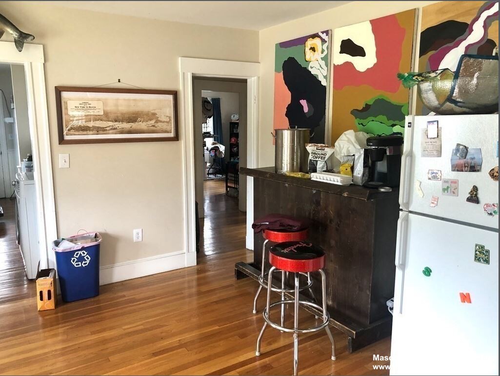 1530 Columbia Rd, South Boston