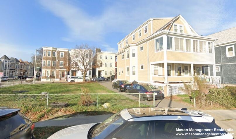 1530 Columbia Rd, South Boston