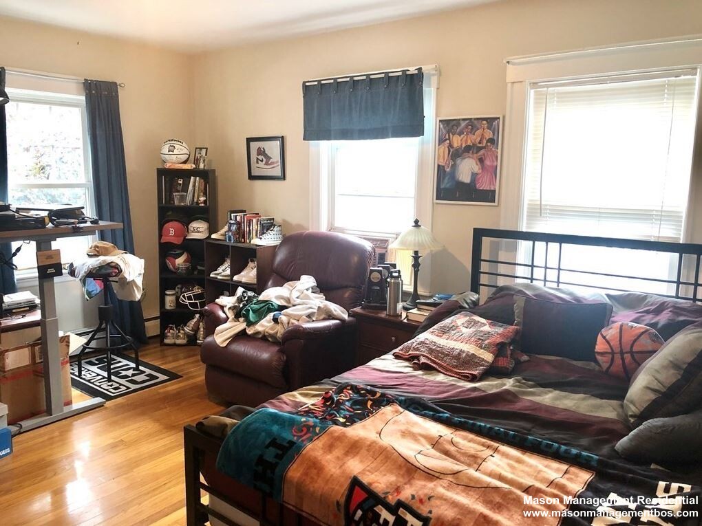 1530 Columbia Rd, South Boston