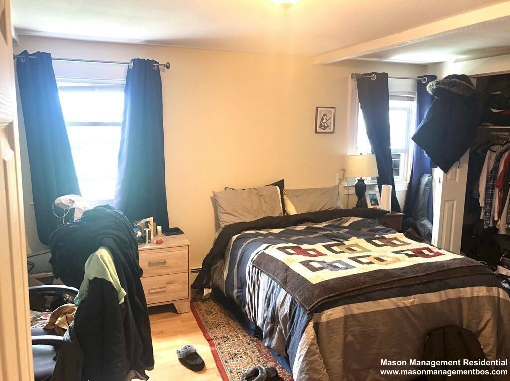 1530 Columbia Rd, South Boston