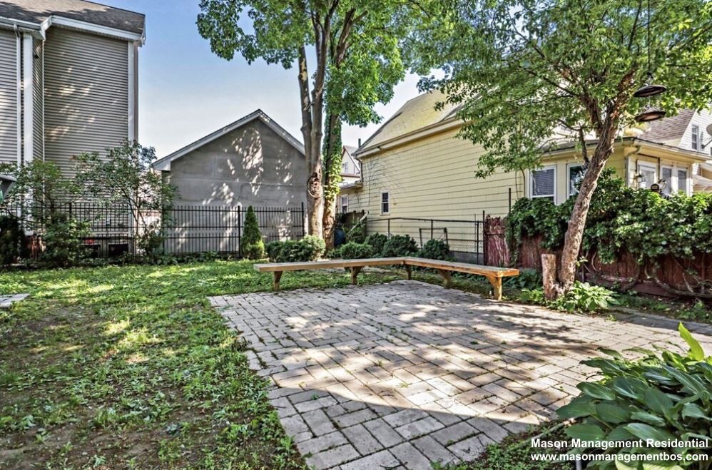 34 Everett Ave, East Somerville