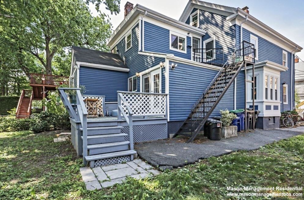 34 Everett Ave, East Somerville