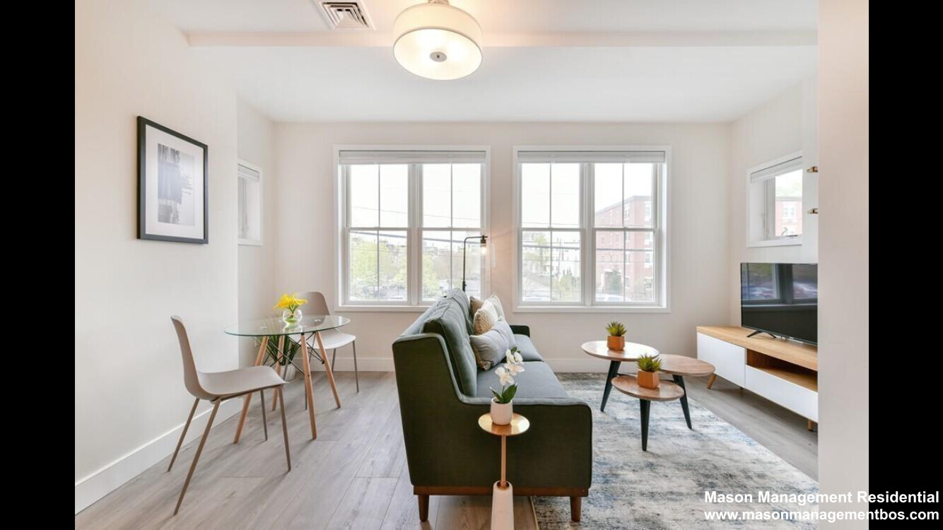 70 Bremen St, East Boston