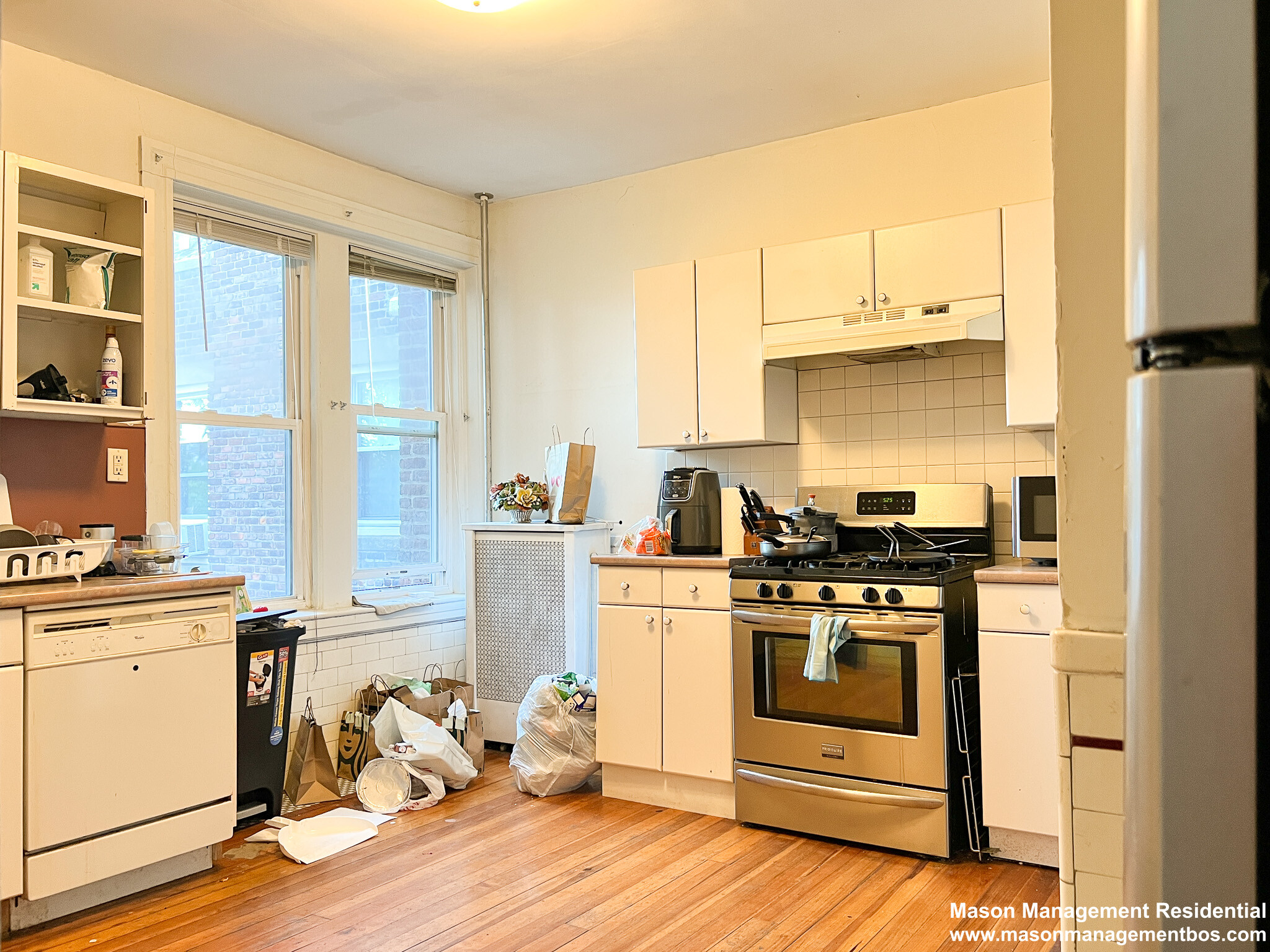 317 Saint Paul St, Longwood