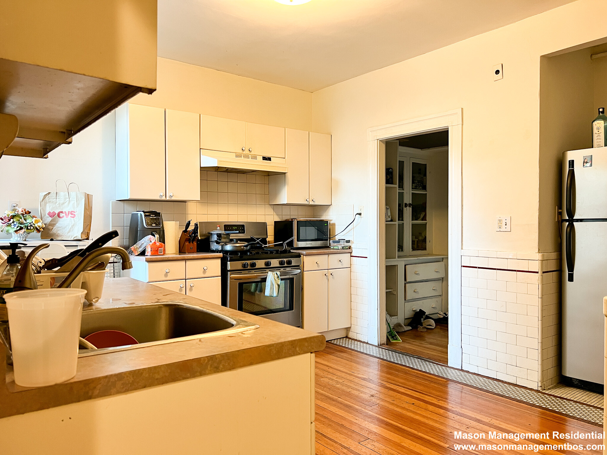 317 Saint Paul St, Longwood