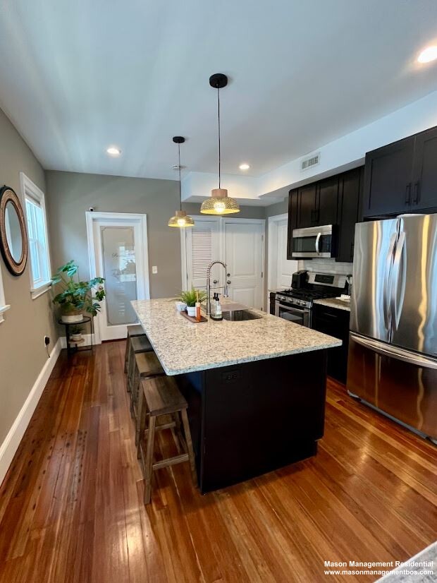 84 Chester Ave, Chelsea