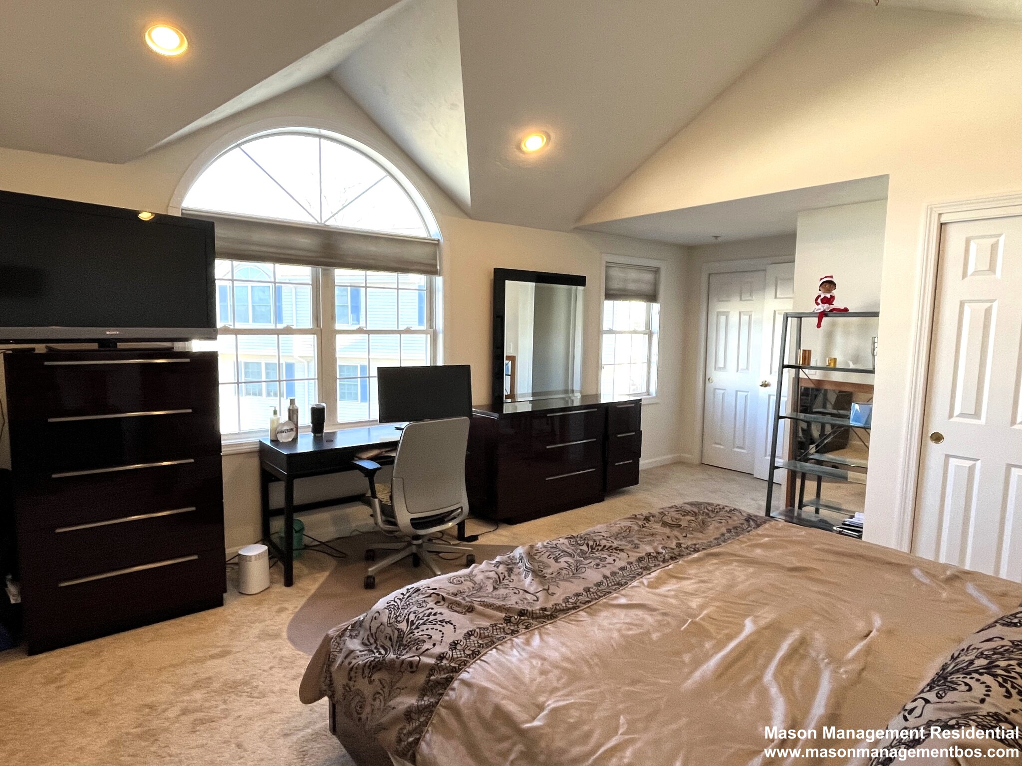 985 Trapelo Rd, Highlands