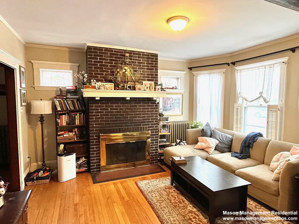 346 348 Belmont St, Bemis