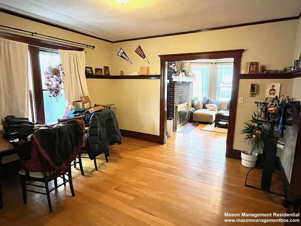 346 348 Belmont St, Bemis