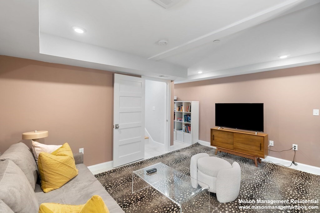 20 Tufts St, Cambridgeport