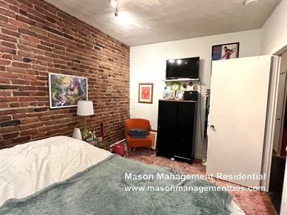 Photos of apartment on Phillips St.,Boston MA 02114