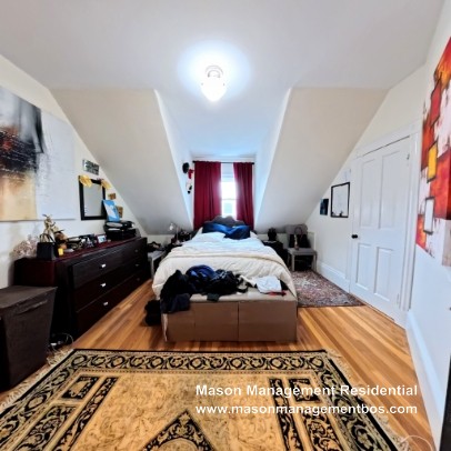Photos of apartment on Davis Ave.,Brookline MA 02445