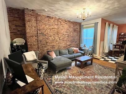 Photos of apartment on Phillips St.,Boston MA 02114