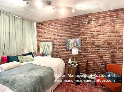 Photos of apartment on Phillips St.,Boston MA 02114