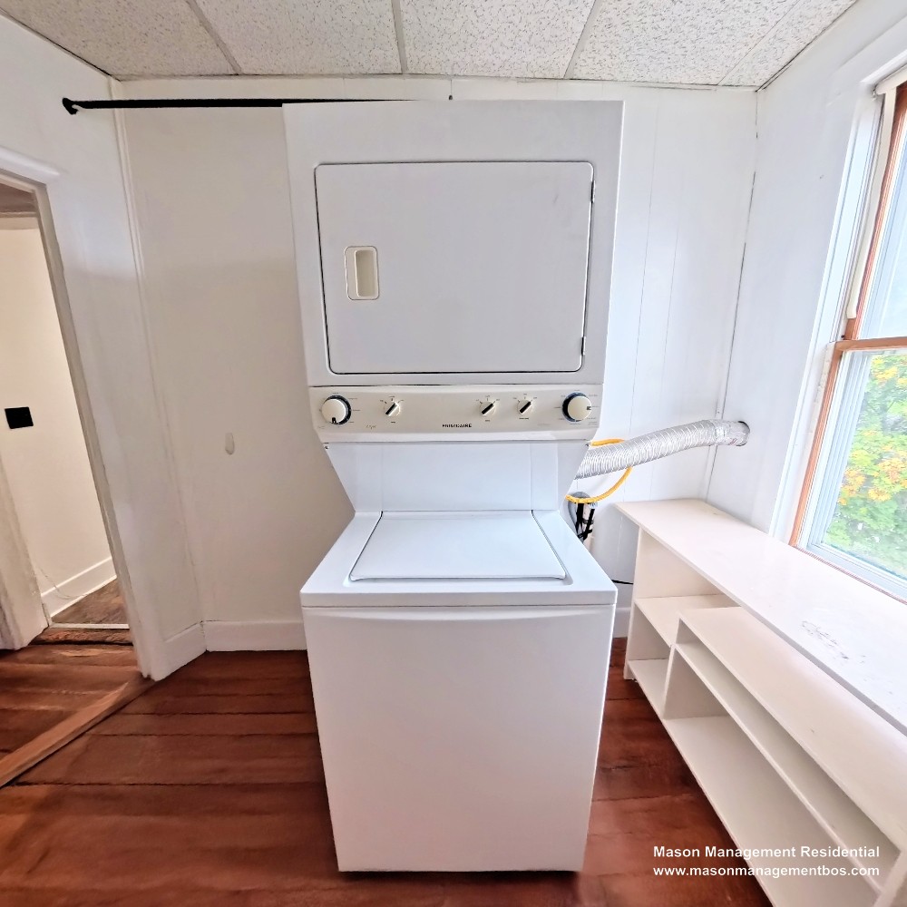 Photos of apartment on Francis St.,Brookline MA 02446