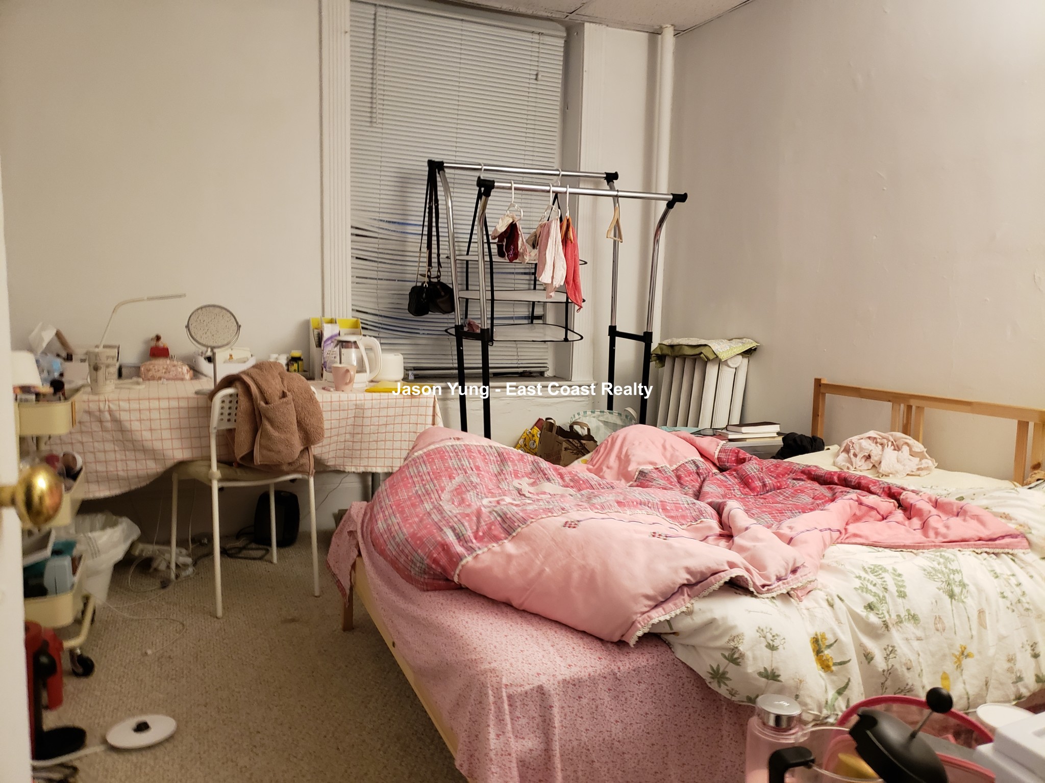 https://ygl-photos.s3.us-west-004.backblazeb2.com/9060W5d2788461e706.jpg