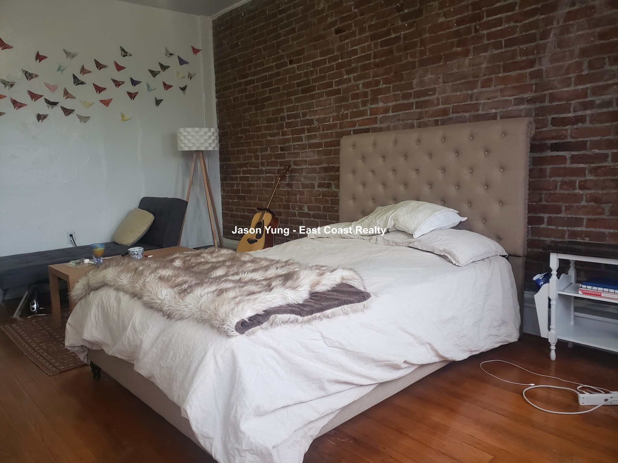 https://ygl-photos.s3.us-west-004.backblazeb2.com/9060W5e1383b25008b.jpg