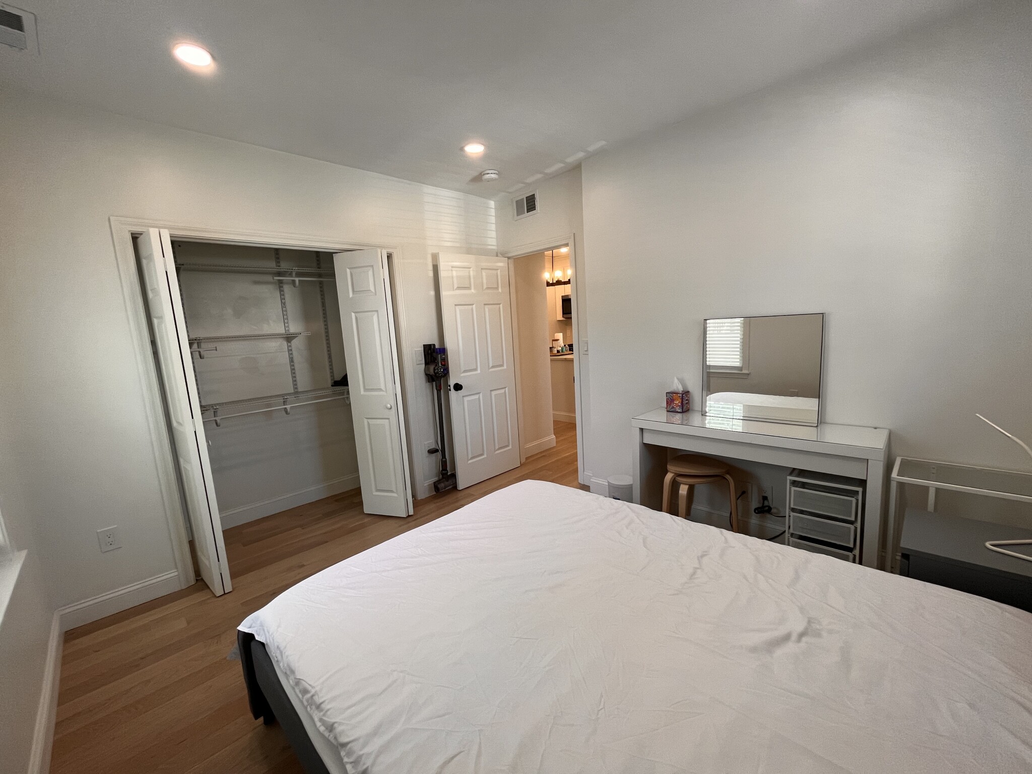 334 Lowell St, Magoun Square