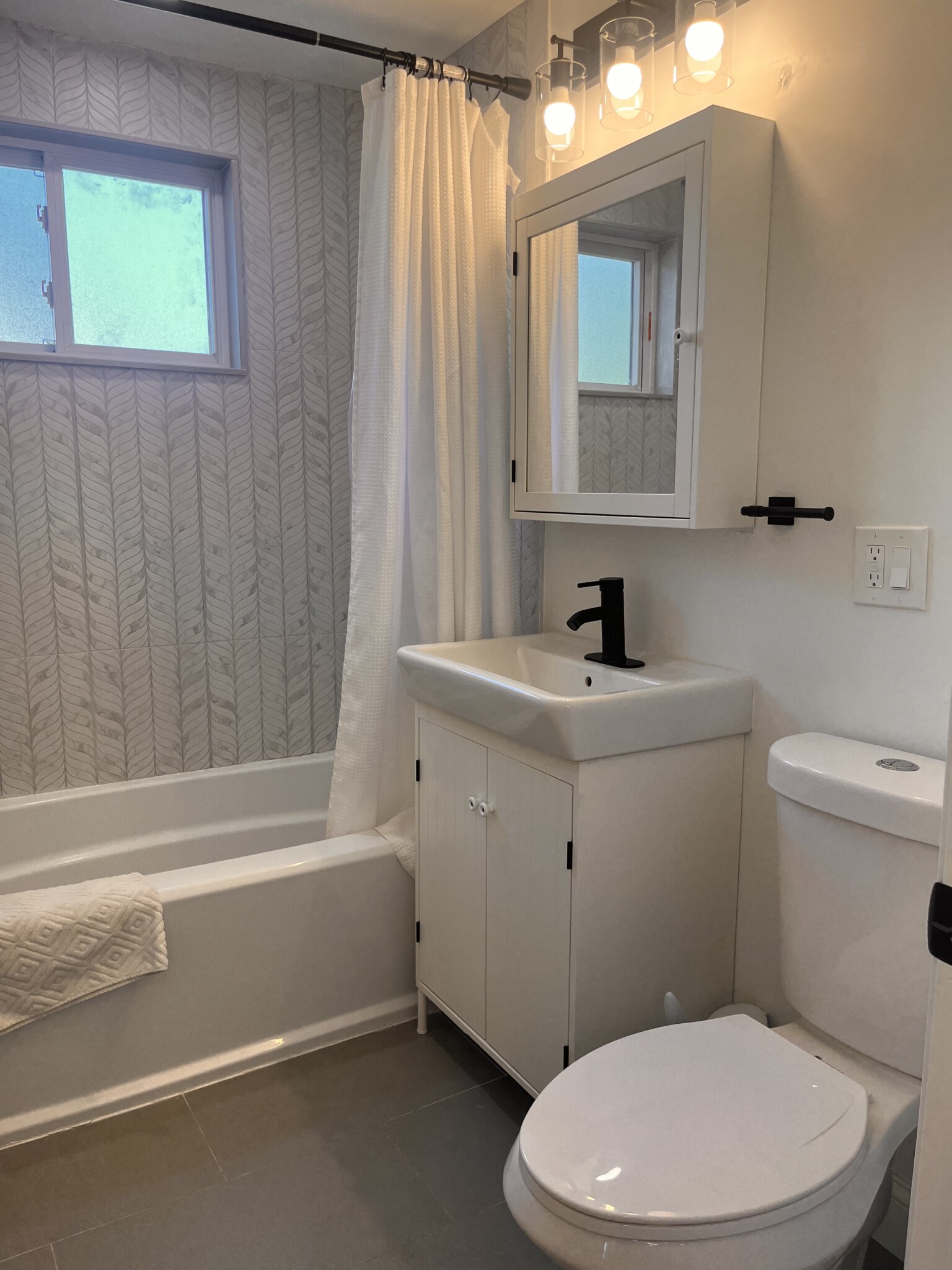 334 Lowell St, Magoun Square