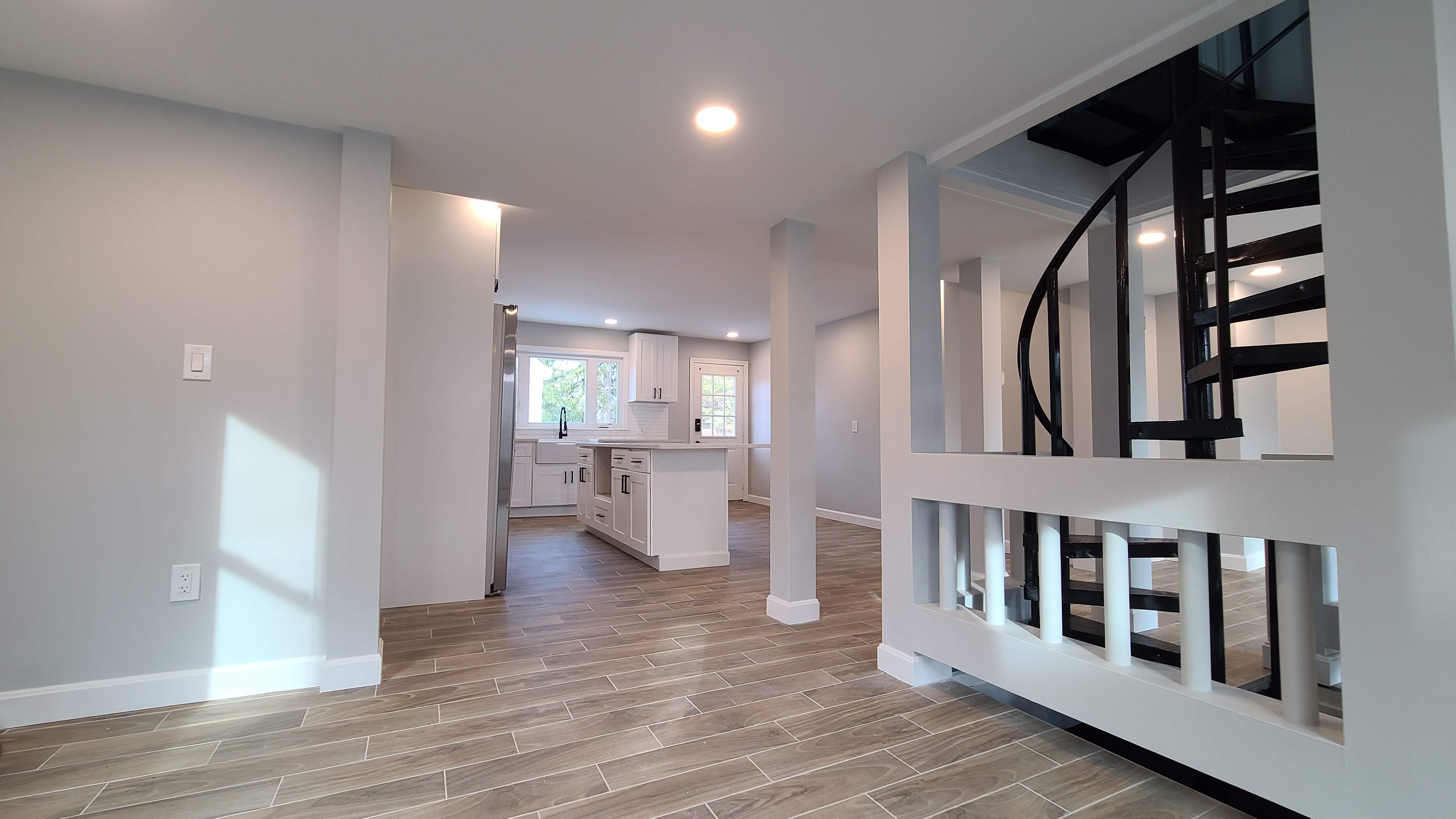 3 bed, 3 bath apartment for rent at 16 Lyons St Unit 1, Watertown — photo 2 of 18