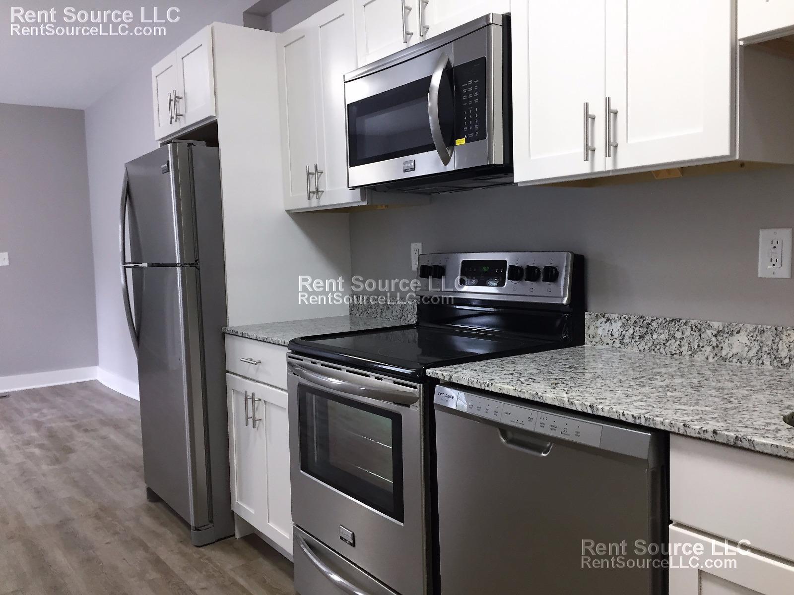 3 bed, 1.5 bath apartment for rent at 40 Crescent St Unit 1, East Somerville — photo 6 of 12